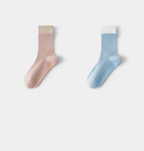 Amelia — Pilates-Griffsocken aus atmungsaktivem Baumwollmischgewebe - Image 19