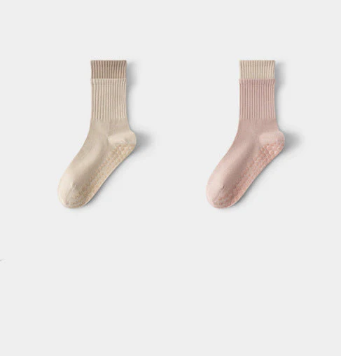 Amelia — Pilates-Griffsocken aus atmungsaktivem Baumwollmischgewebe - Image 26