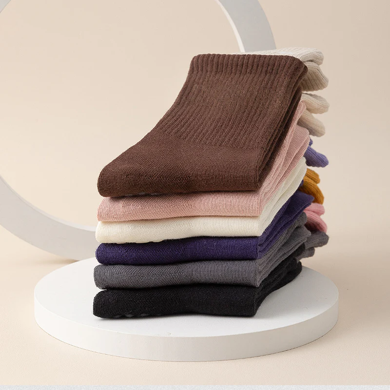 Amelia — Pilates-Griffsocken aus atmungsaktivem Baumwollmischgewebe - Image 8