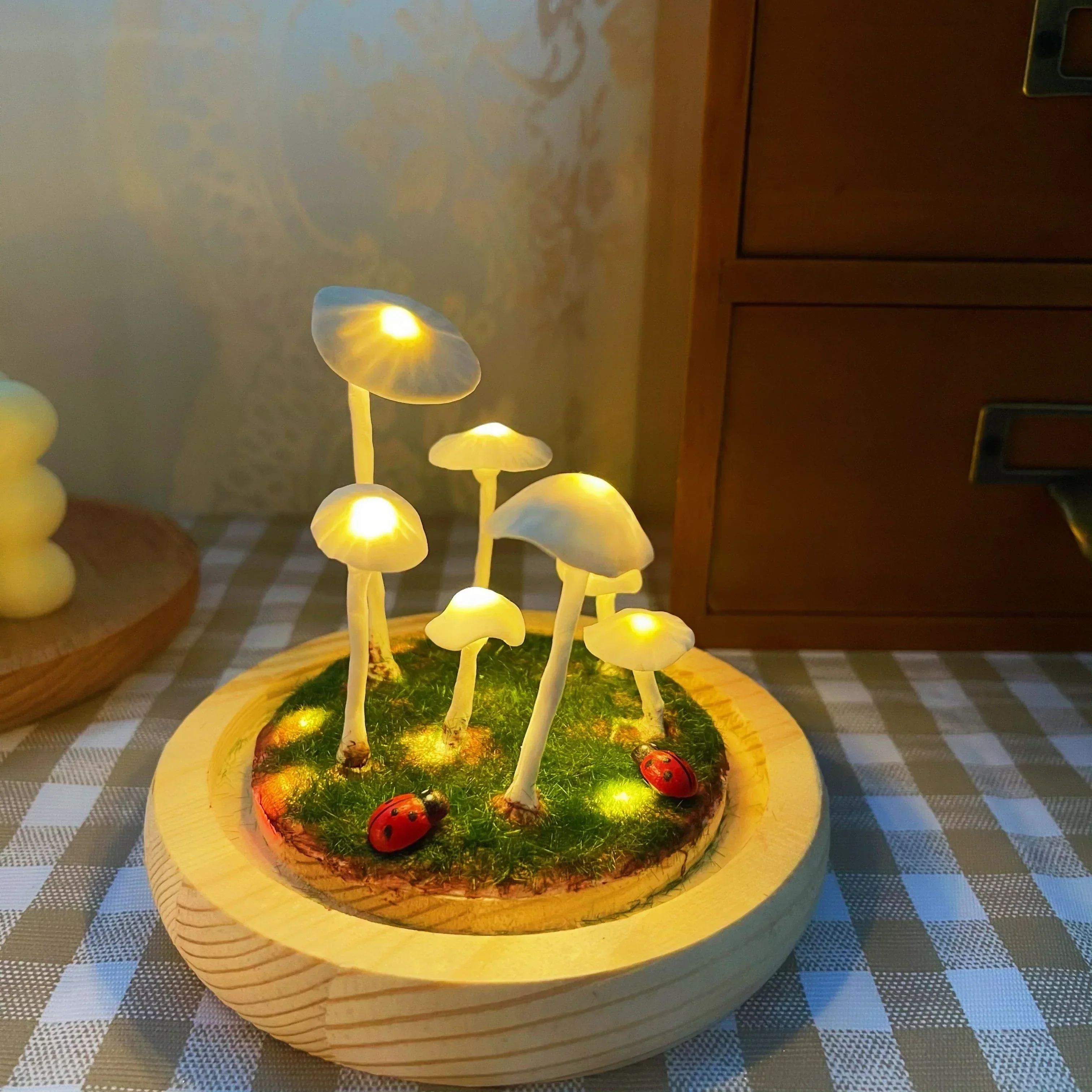 Bezaubernde DIY-Pilz-Lampe für Heimdekoration - Image 6