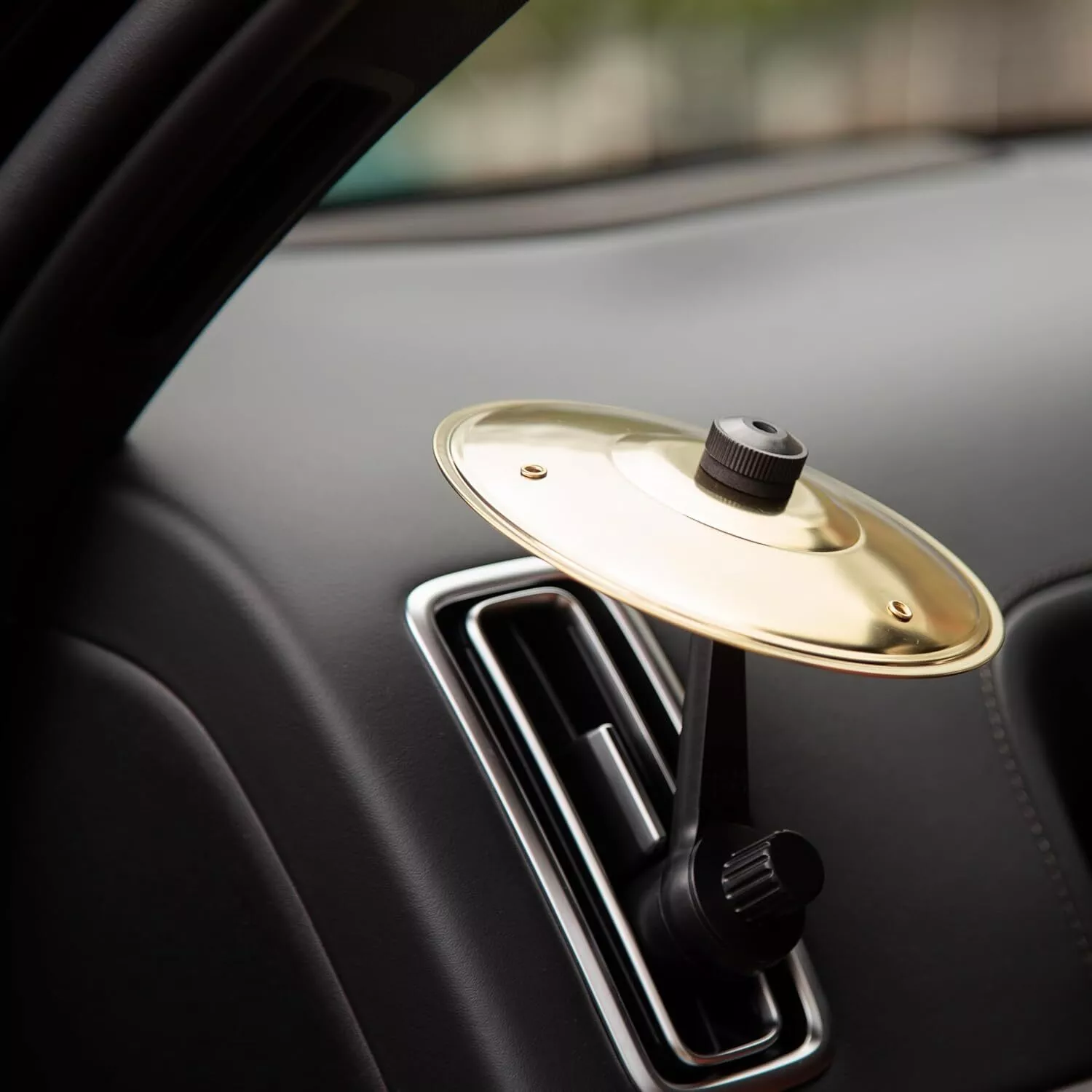 CrashCym – Mini-Crash-Becken als Autodekoration