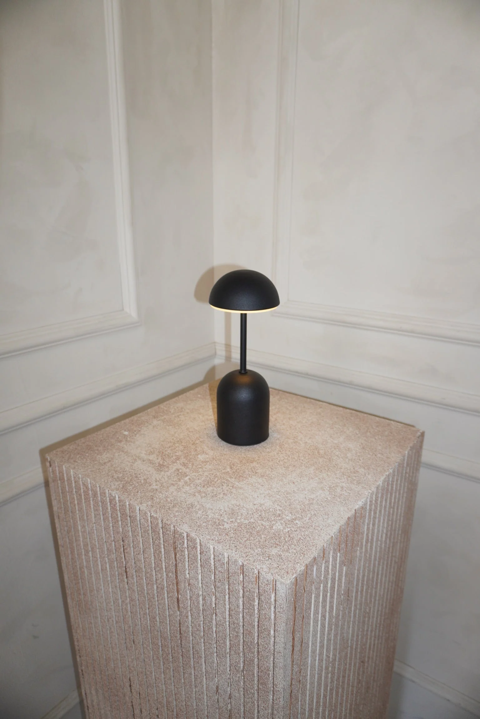 Edie Lampe™ - Image 4