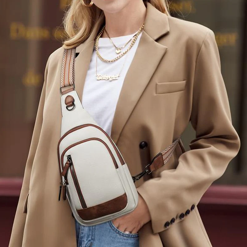 EleganzBag – Modische Damen-Lederschultertasche - Image 4