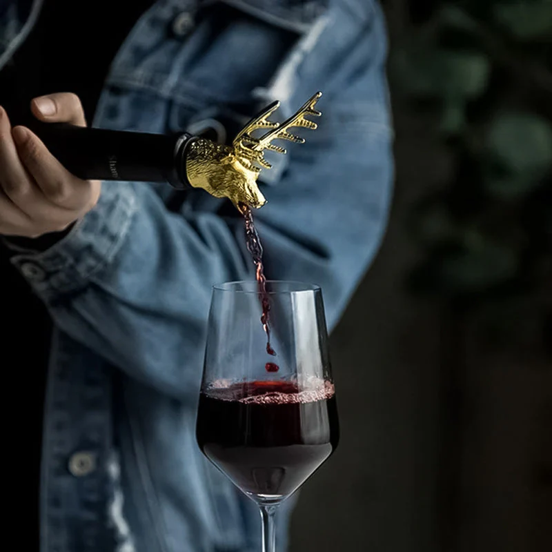 Hirschkopf-Weinausgießer™ - Image 9