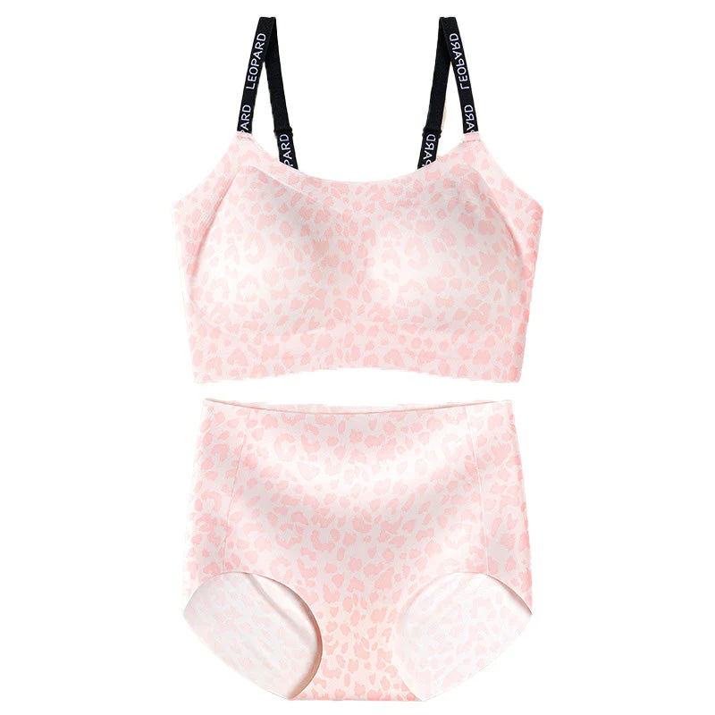 Isabella – Nahtloses Leoparden-Set - Image 9