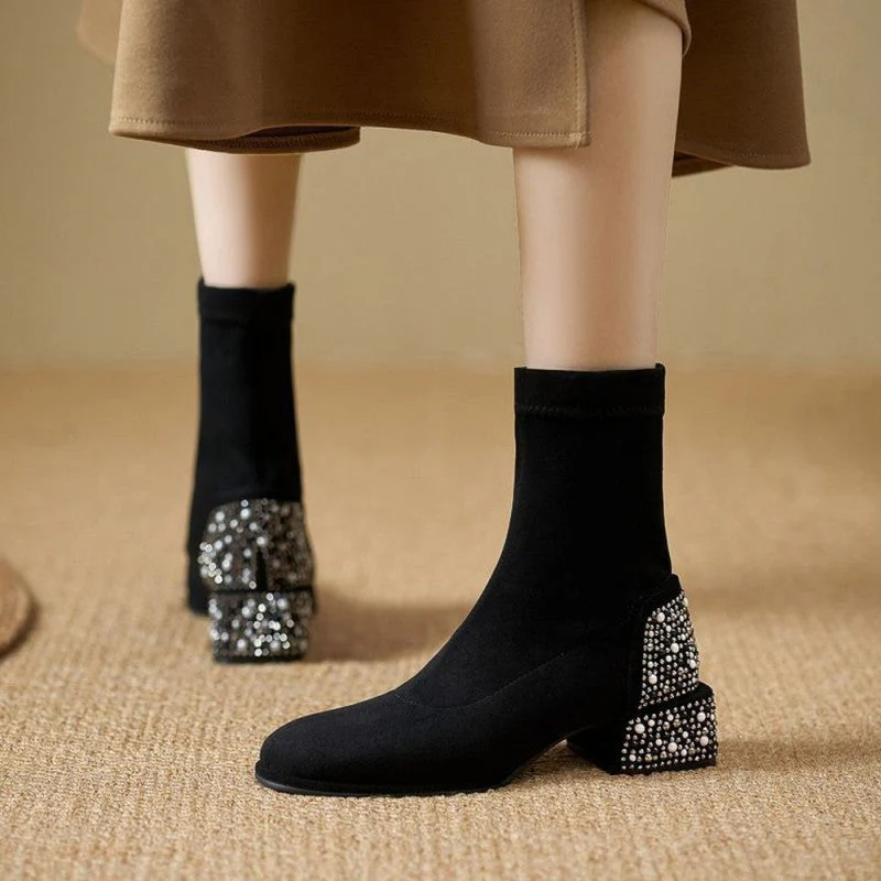 Kiera – Elegante Damen-Stiefel mit Strasssteinen und klobigem Absatz - Image 7