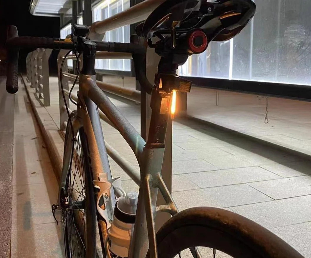 LED-Fahrradlicht - Maximale Sichtbarkeit & Sicherheit Bei Nachtfahrten | 1+1 GRATIS - Image 5