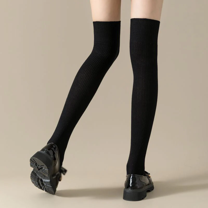 Legea – Warme, figurformende Overknee-Socken | 2+3 GRATIS - Image 2