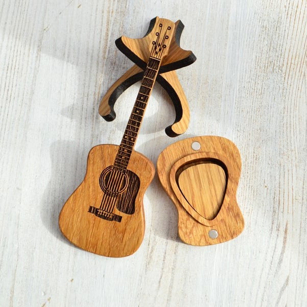 MelodyBox - Stilvolle, personalisierte Holzbox mit Ständer für Gitarrenplektren | 50% RABATT - Image 3