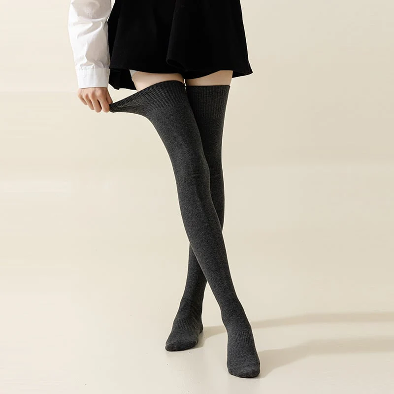 Selina — Kuschelige Oberschenkelsocken | 1+1 GRATIS - Image 2