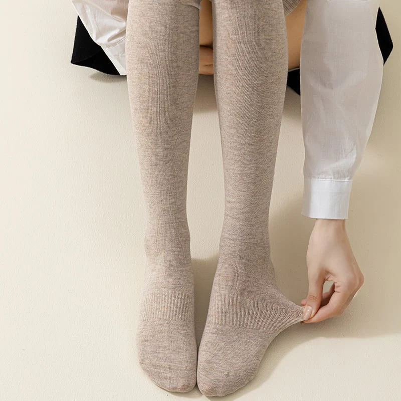 Selina — Kuschelige Oberschenkelsocken | 1+1 GRATIS - Image 4