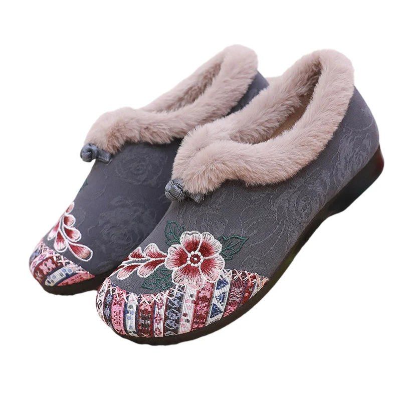 Sophie — Wärmeschuhe mit 3D-Stickerei und rutschfester Sohle - Image 2