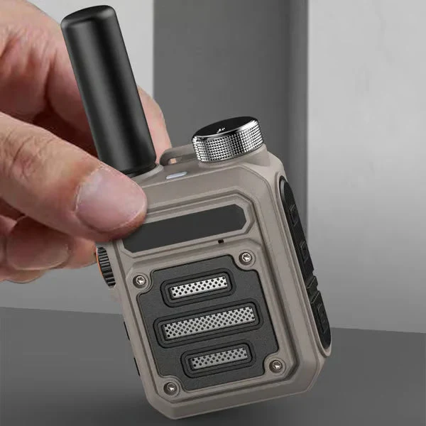 WalkiTalk Pro – Wasserdichte & Stoßfeste Walkie-Talkies | 50% RABATT - Image 3