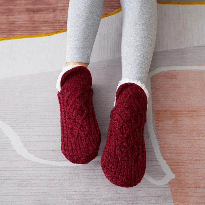 WärmeElegance - Flauschige Hausschuh-Socken - Image 10