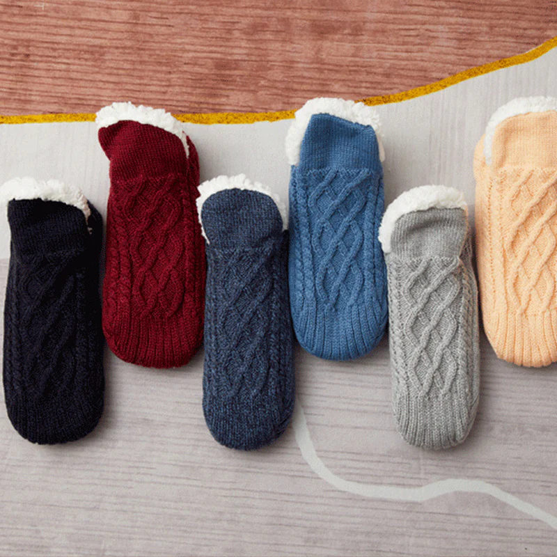 WärmeElegance - Flauschige Hausschuh-Socken - Image 3