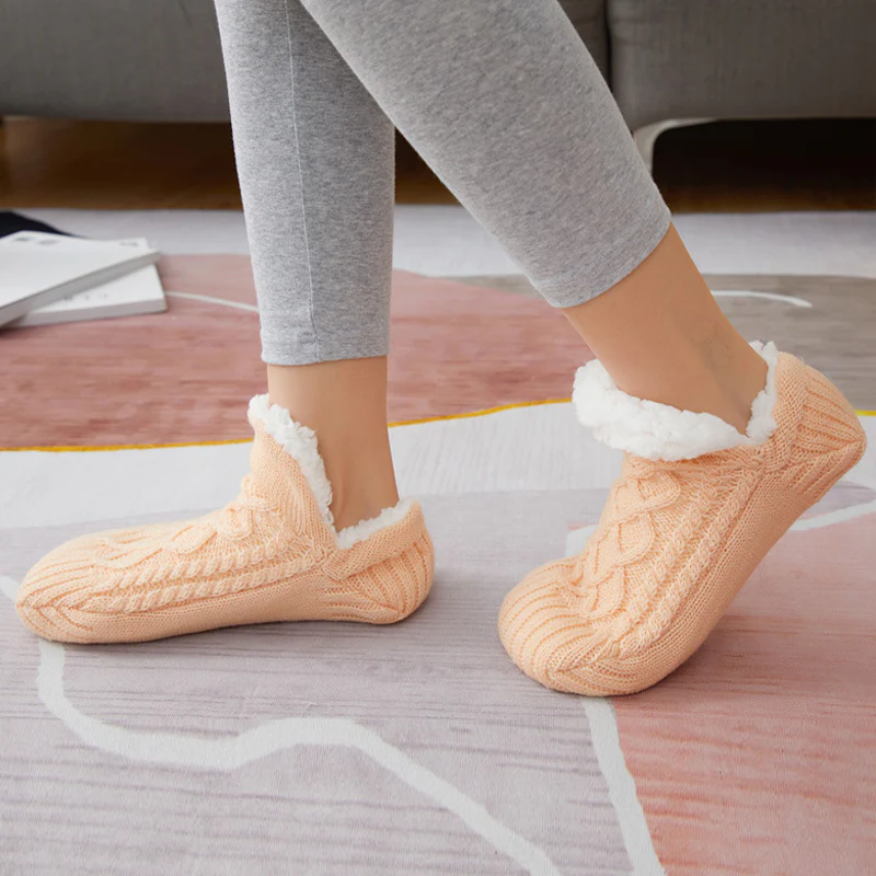 WärmeElegance - Flauschige Hausschuh-Socken - Image 4